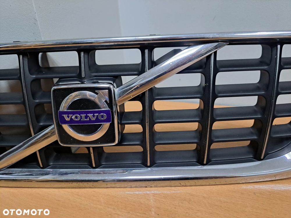 GRIL ATRAPA VOLVO S80 II V70 III 2006-2009 BARDZO ŁADNY - 4
