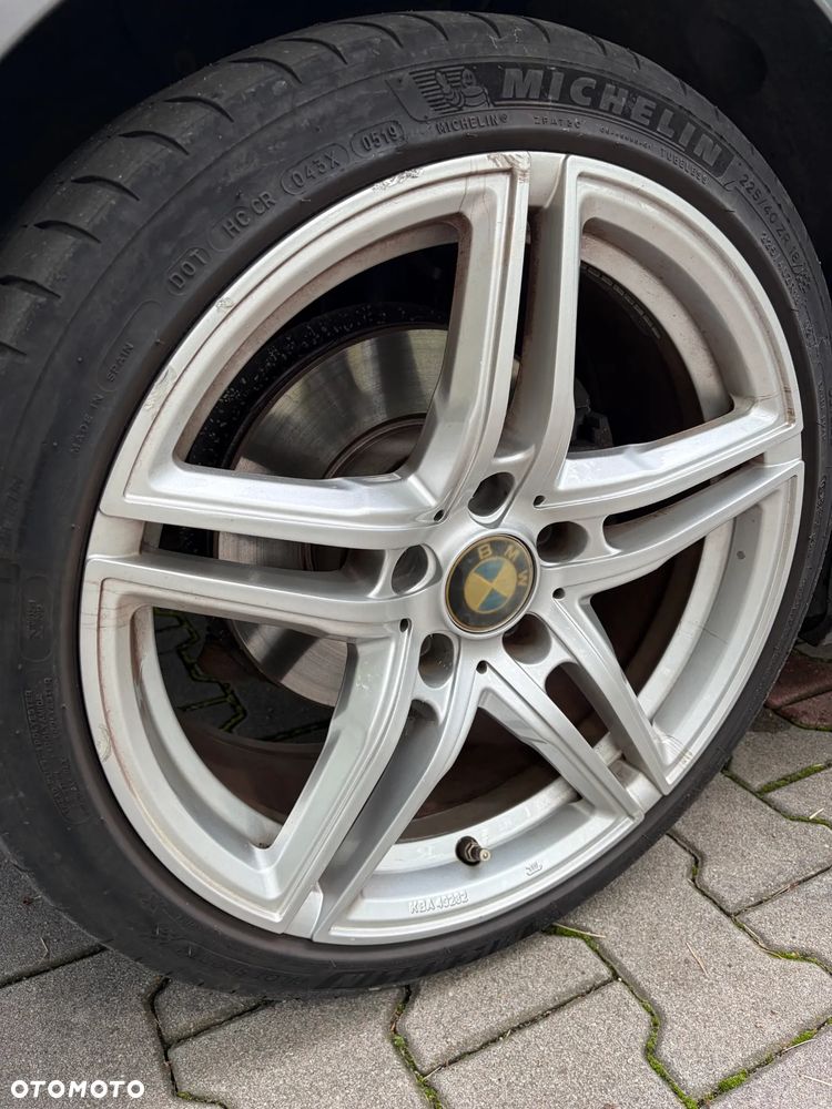 BMW Seria 3 318i - 12