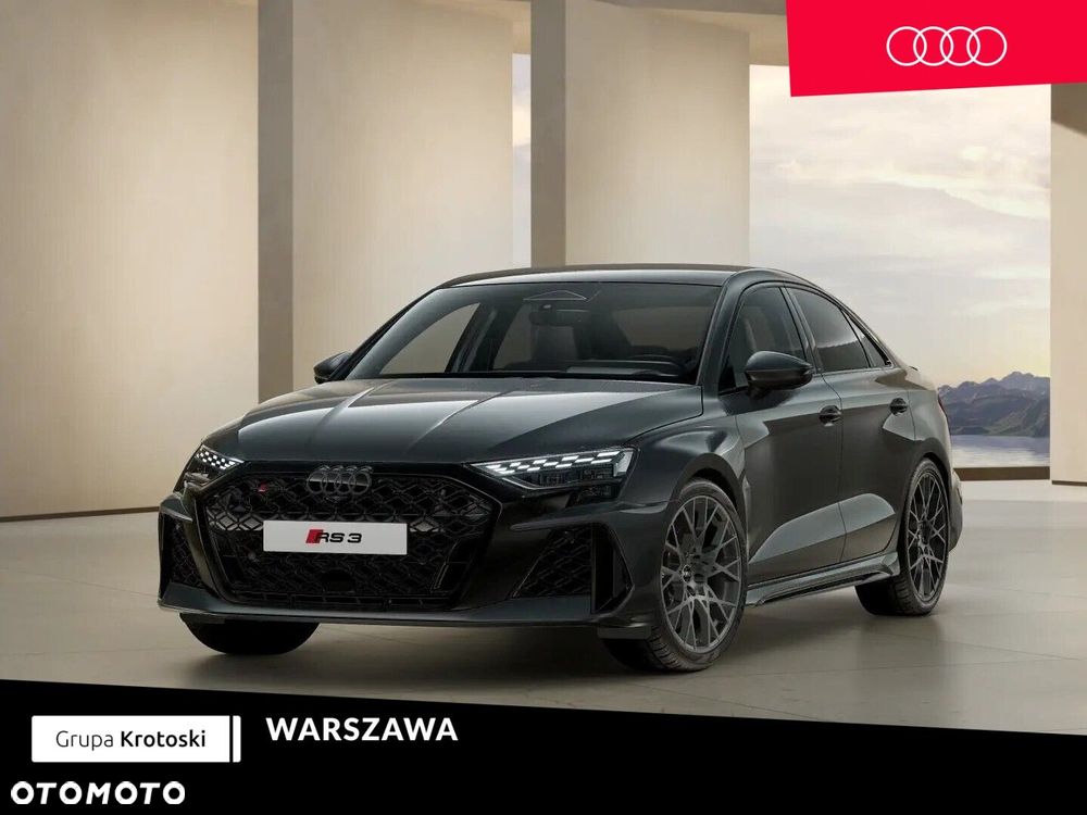 Audi RS3 Limousine - 1