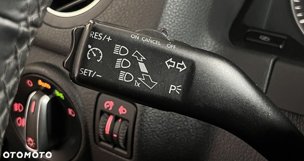 Volkswagen Golf Plus 1.2 TSI Style - 18