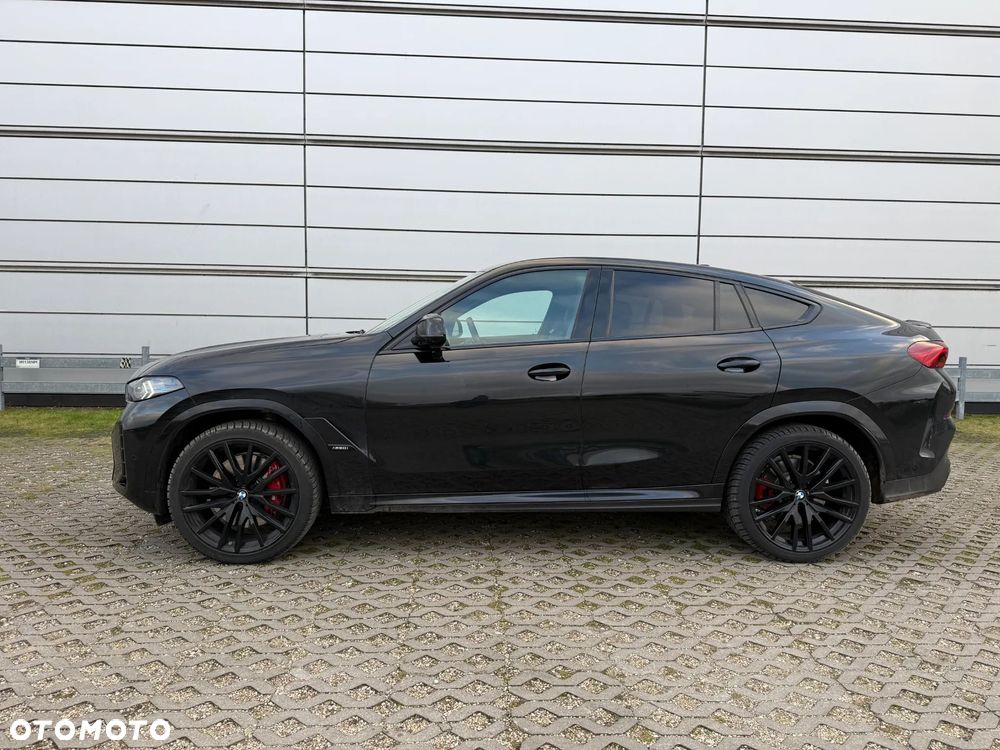 BMW X6 M60i xDrive - 10