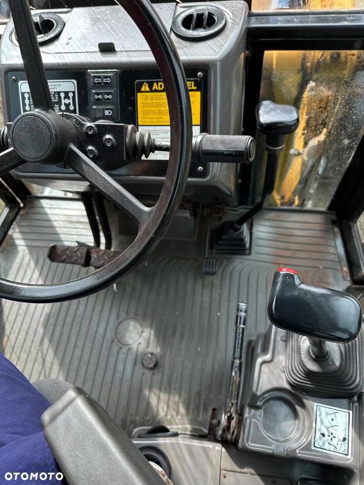 Caterpillar CAT 428D 2002 rok 4x4 moc 80KM - 10