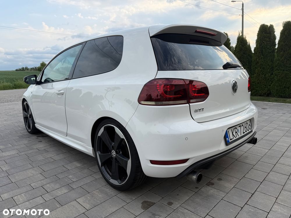 Volkswagen Golf 2.0 GTI DSG Edition 35 - 5