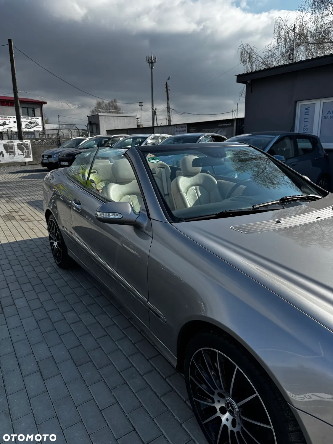 Mercedes-Benz CLK Cabrio 200 Kompressor Automatik Avantgarde - 17
