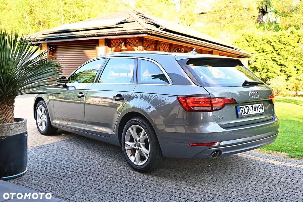 Audi A4 Avant 2.0 TDI Sport S tronic - 19