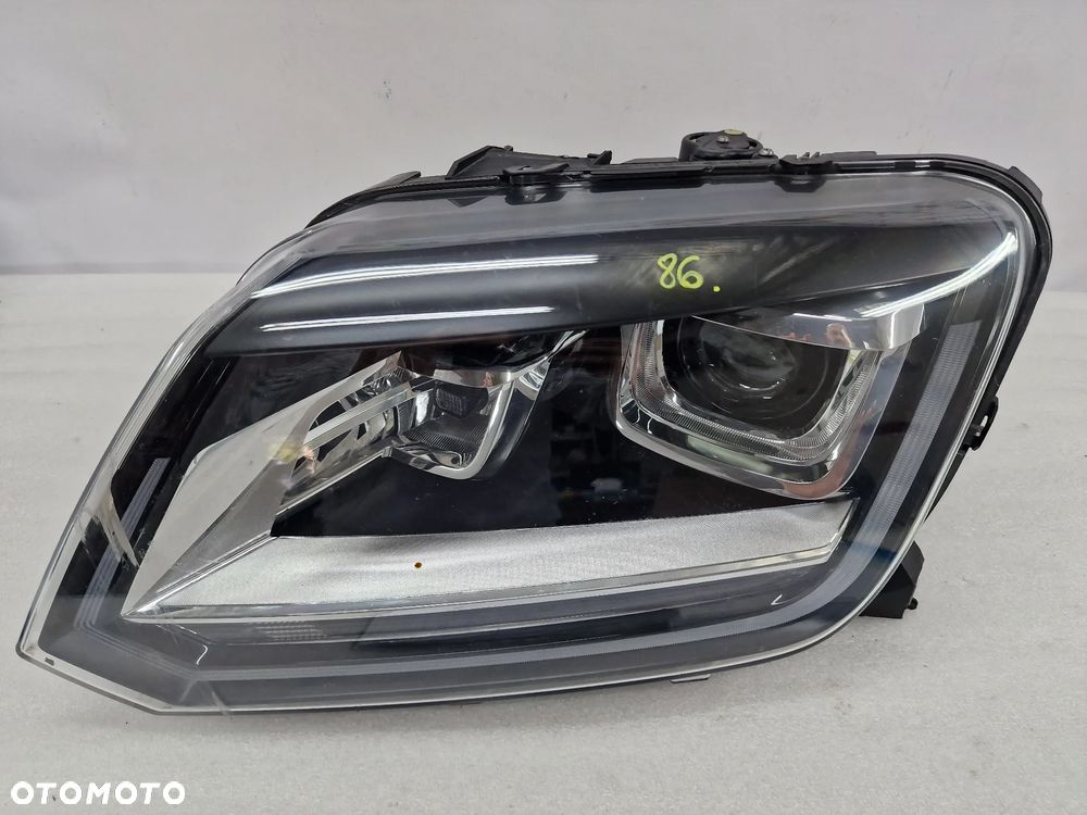 VW AMAROK I LIFT 2H3 16- LEWA LAMPA PRZEDNIA PRZÓD  XENON , NR 2H3941031B , NR AUKCJI LA86 - 1