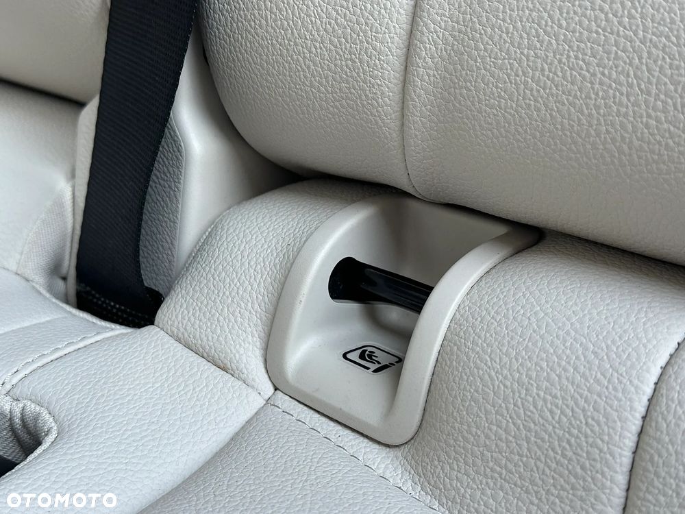 Mercedes-Benz EQB 250 66.5kWh Progressive - 17