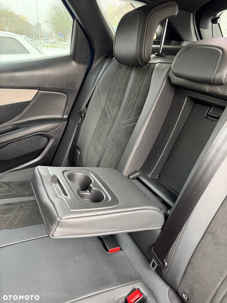 Peugeot 3008 1.6 PureTech GT S&S EAT8 - 14