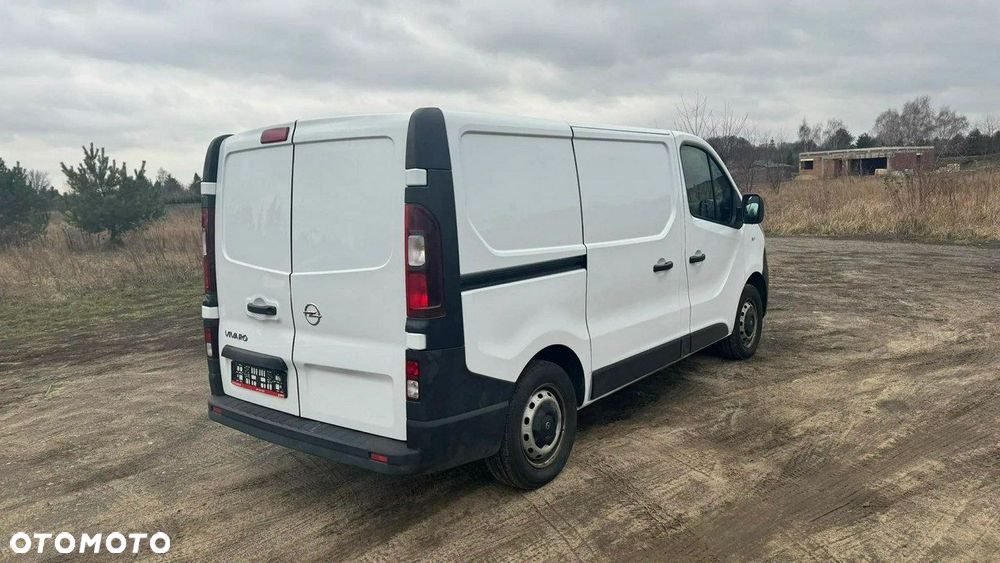 Opel Vivaro - 5
