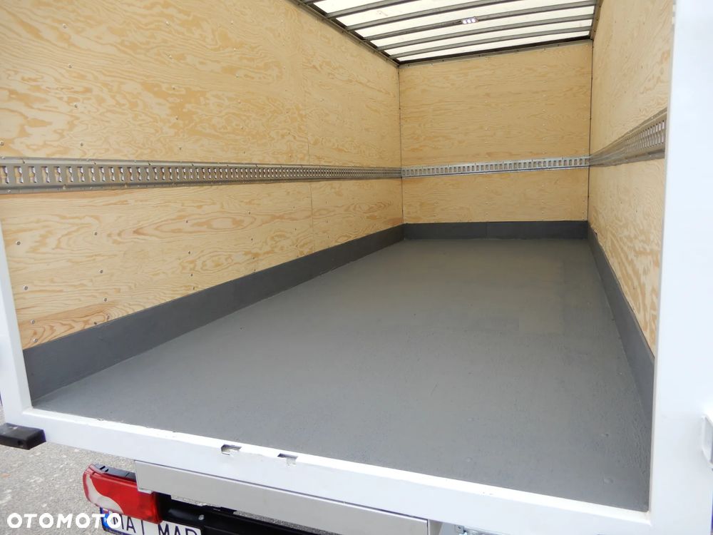 Mercedes-Benz Sprinter 516 CDI 2.2 CDI 163 KM Kontener 4.91 Cm 10 E.Palet Super Lekki ALUVAN DMC 3500 Kg 705 Kg Ładowność Tempomat Asystent Pasa Ruchu Stan Auta Jak Nowy UNIKAT - 29