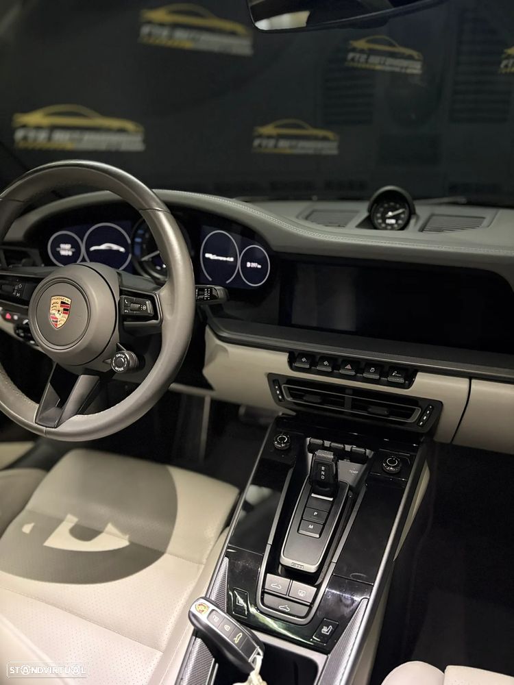 Porsche 911 (992) Carrera 4S PDK - 7
