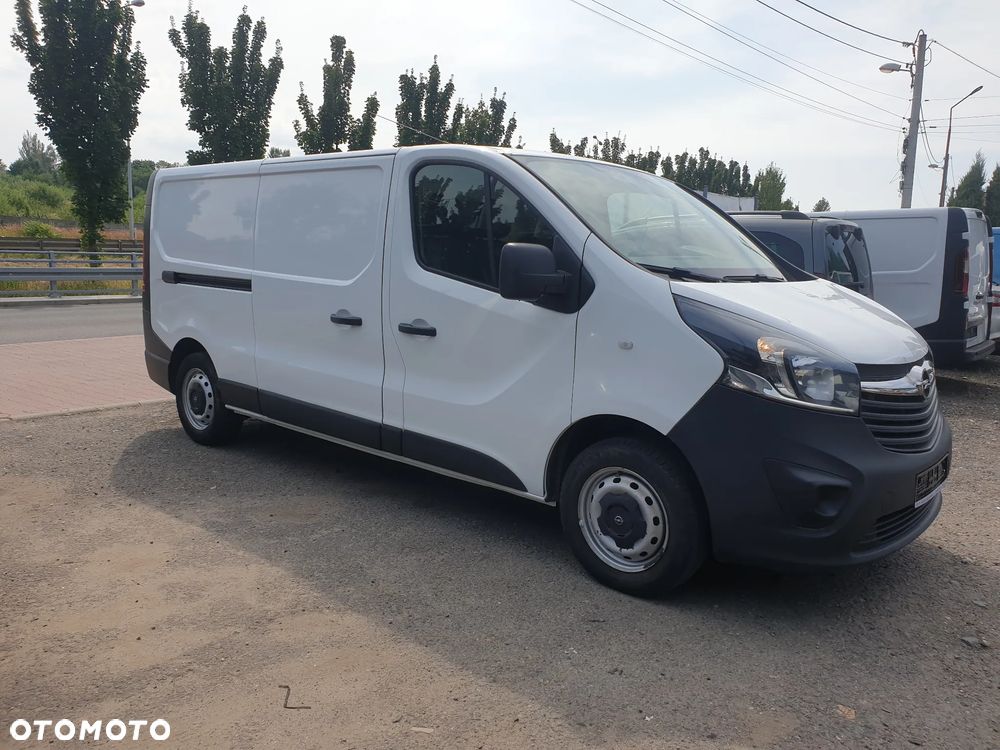 Opel vivaro - 4