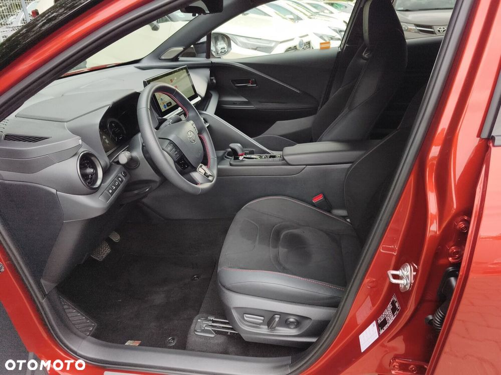 Toyota C-HR - 15