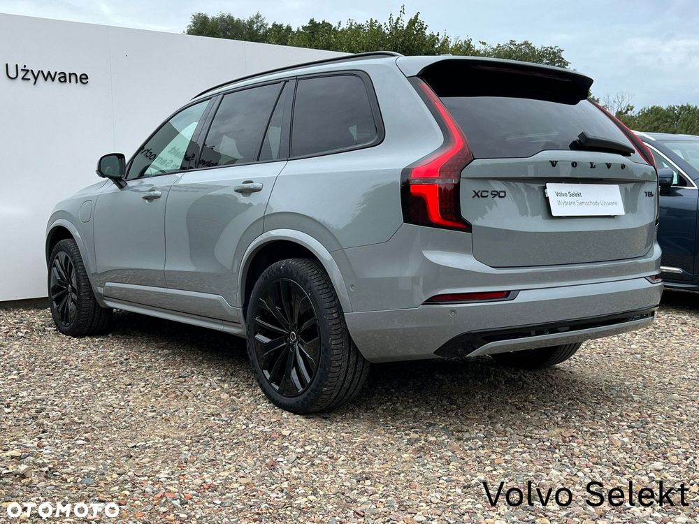 Volvo XC 90 - 7