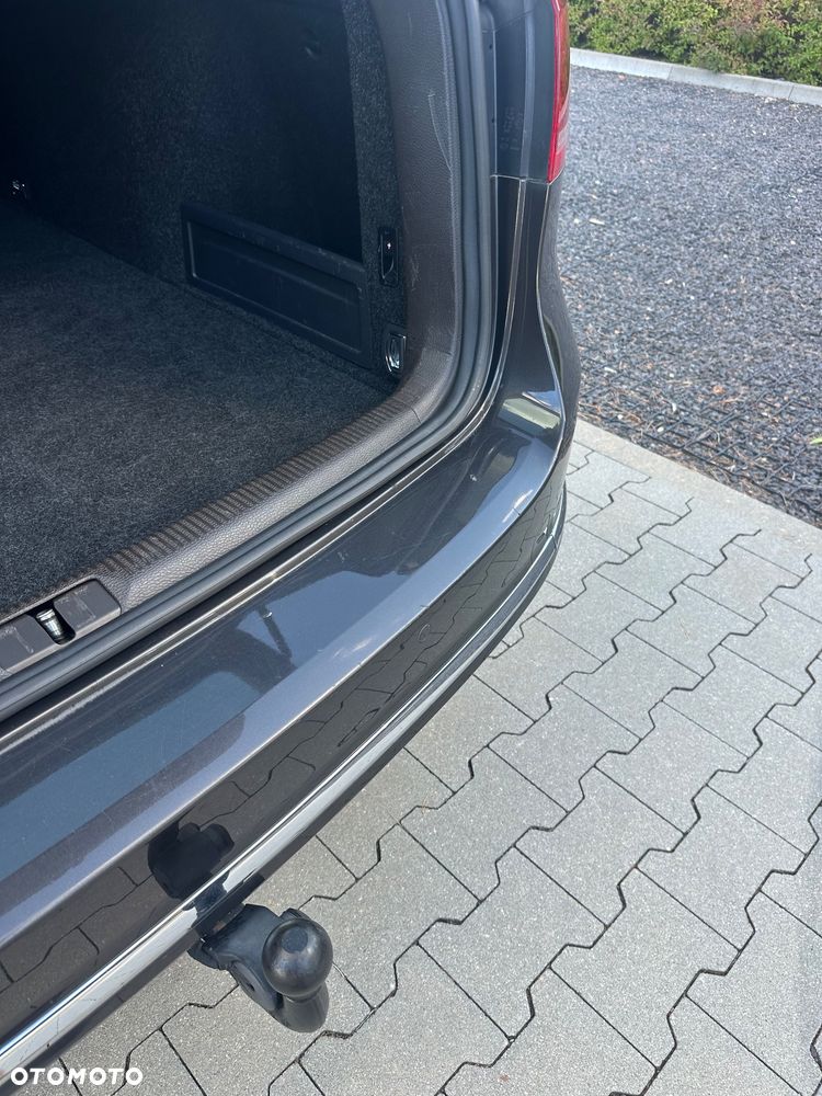 Volkswagen Passat 2.0 TDI Highline DSG - 19