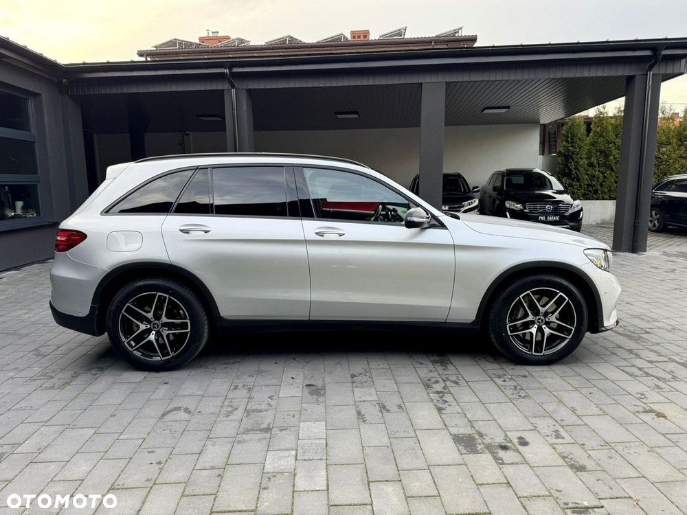 Mercedes-Benz GLC - 7