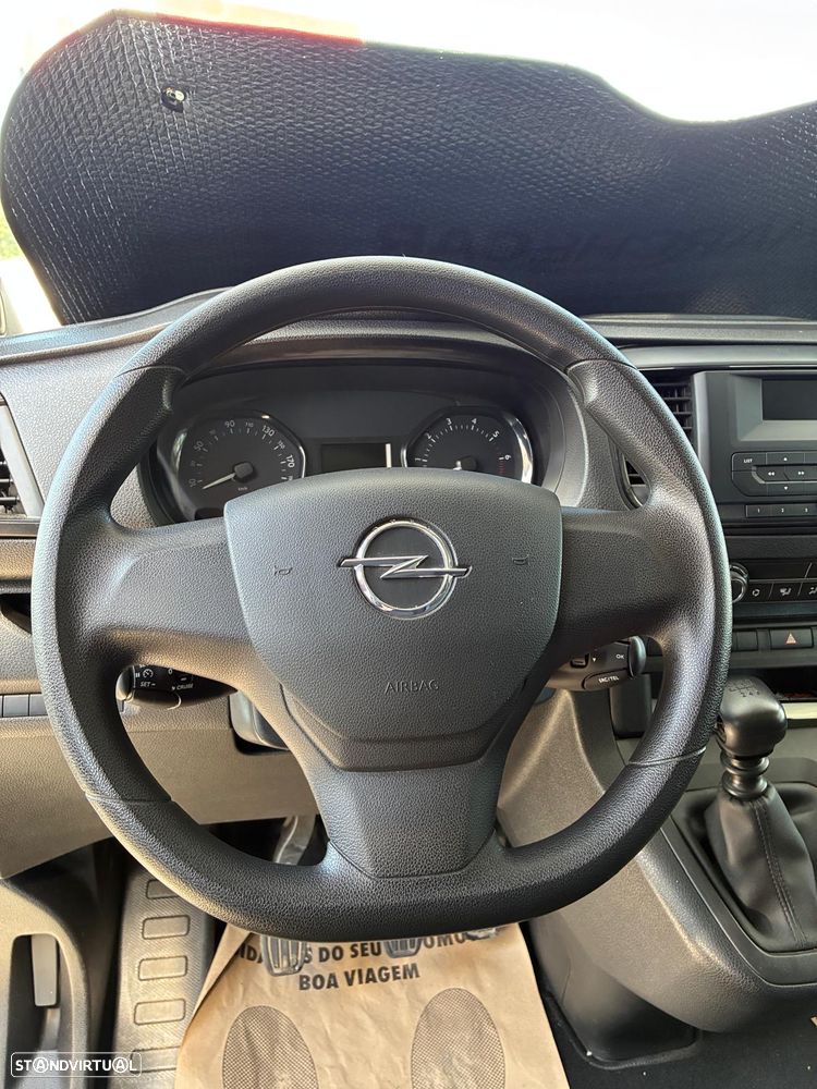 Opel Vivaro - 4