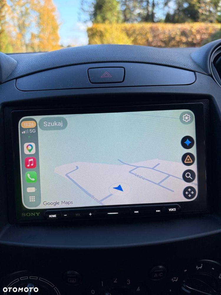 Mazda 2 - 7