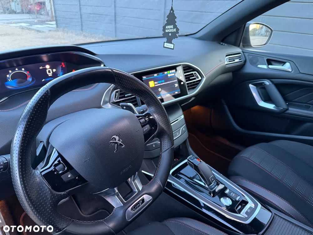 Peugeot 308 PureTech 130 GPF EAT8 Stop & Start GT Pack - 36