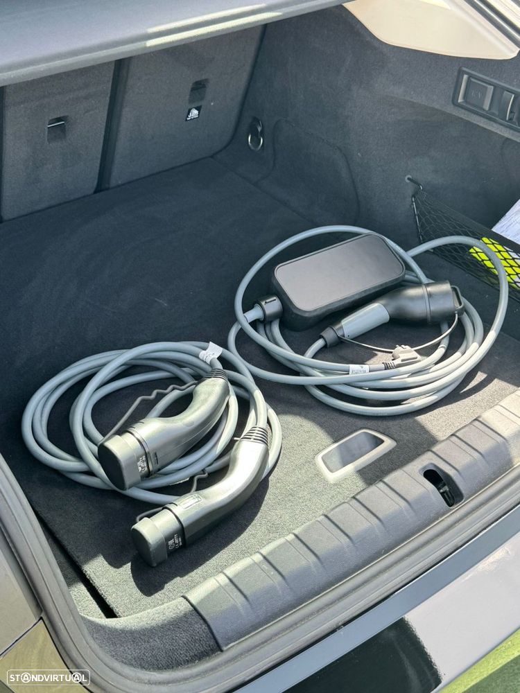 BMW i4 eDrive40 - 29
