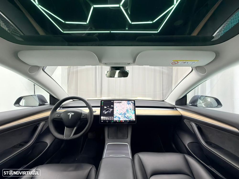 Tesla Model 3 Standard RWD - 11
