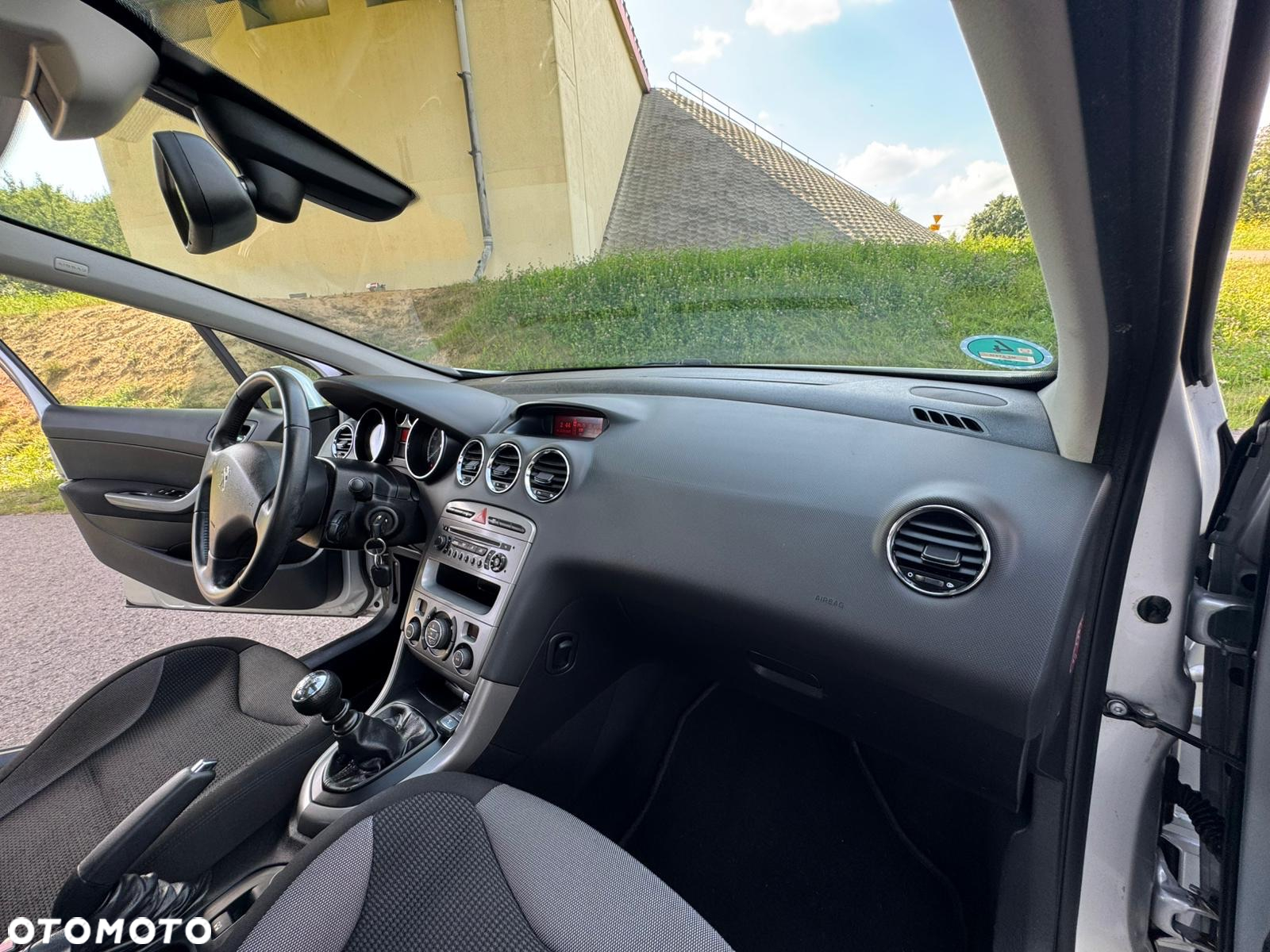 Peugeot 308 1.6 e-HDi Active STT - 29