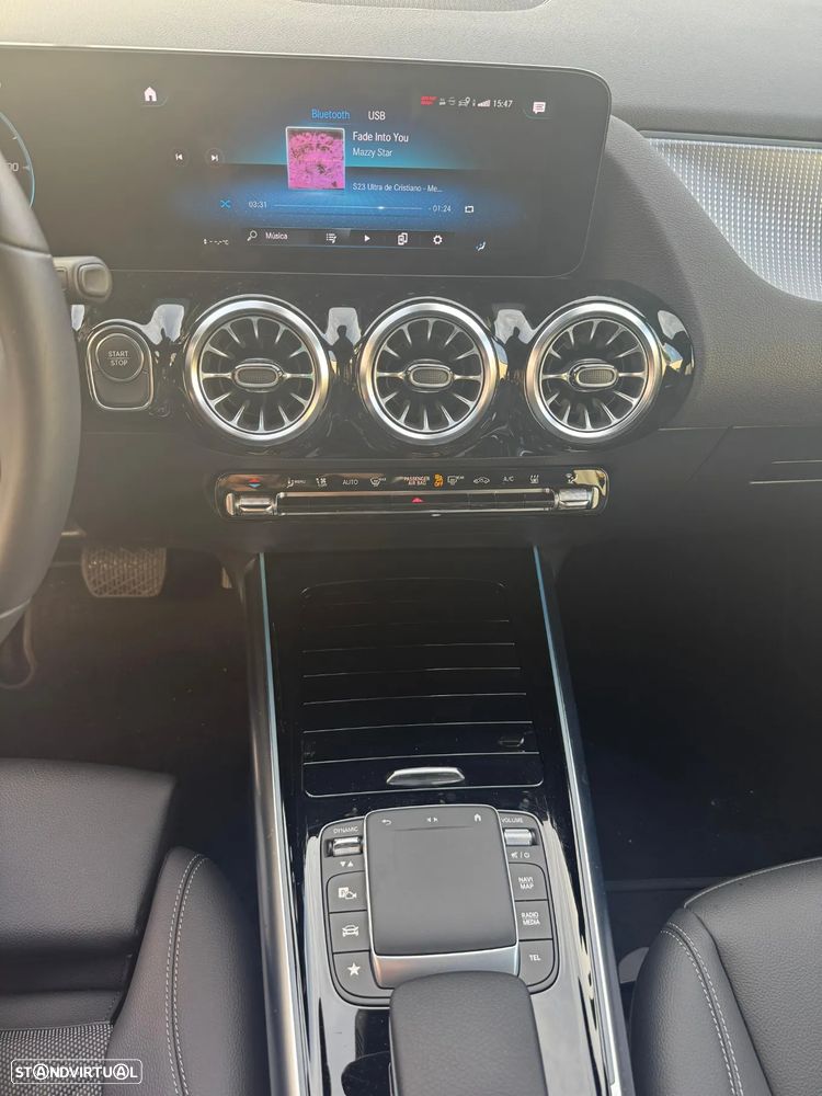 Mercedes-Benz EQA 250 Progressive - 13