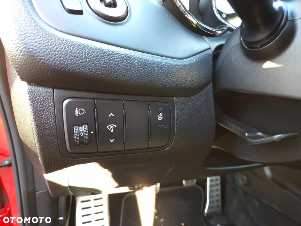 Kia Ceed 1.6 T-GDI GT-Challenge - 19