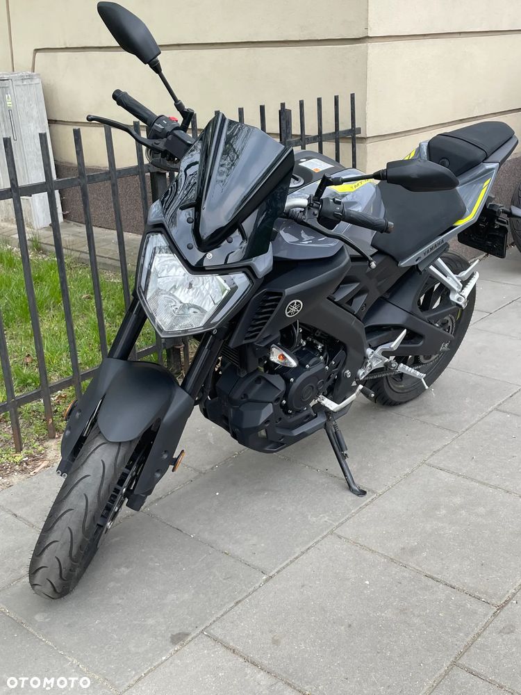 Yamaha MT - 6