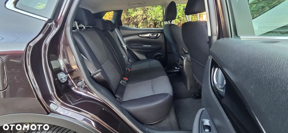 Nissan Qashqai 1.6 DCi Tekna Xtronic - 36