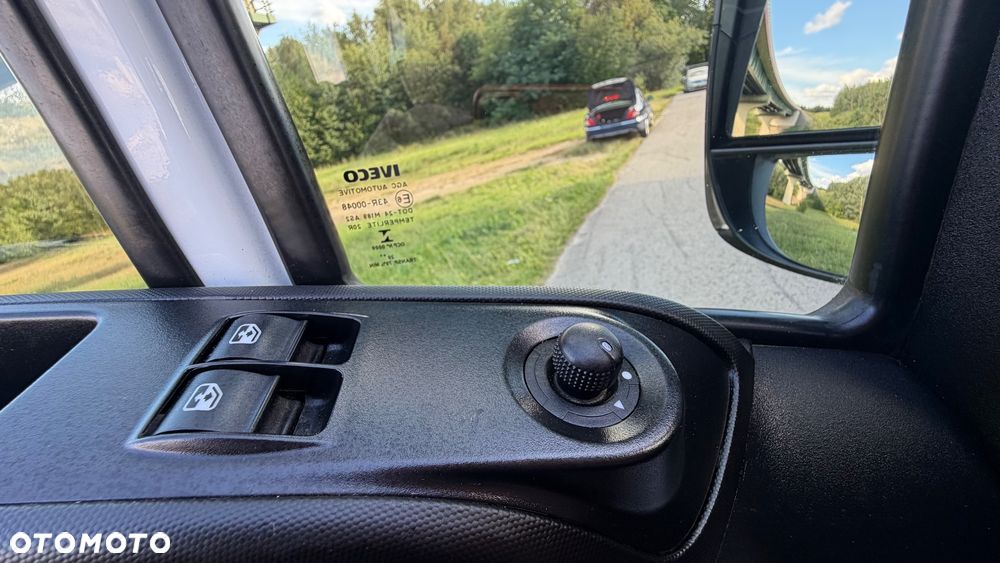 Iveco DAILY - 29