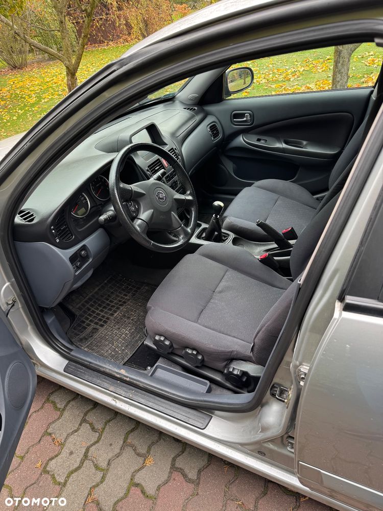 Nissan Almera II 1.5 Visia - 8