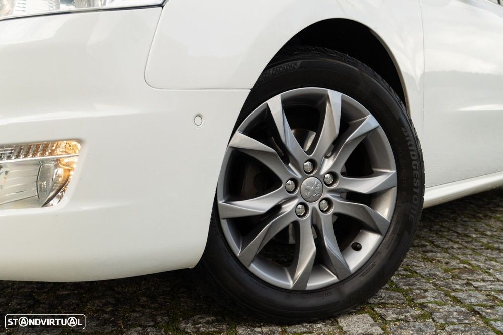 Peugeot 508 SW 1.6 e-HDi Allure 2-Tronic - 16