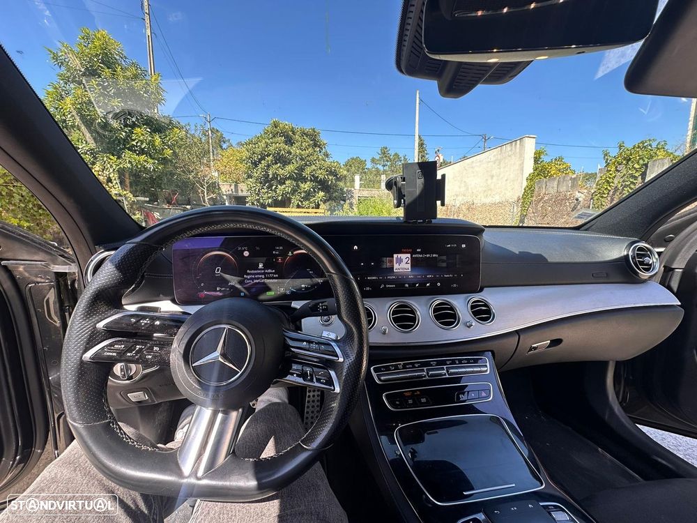 Mercedes-Benz E 300 de AMG Line - 12