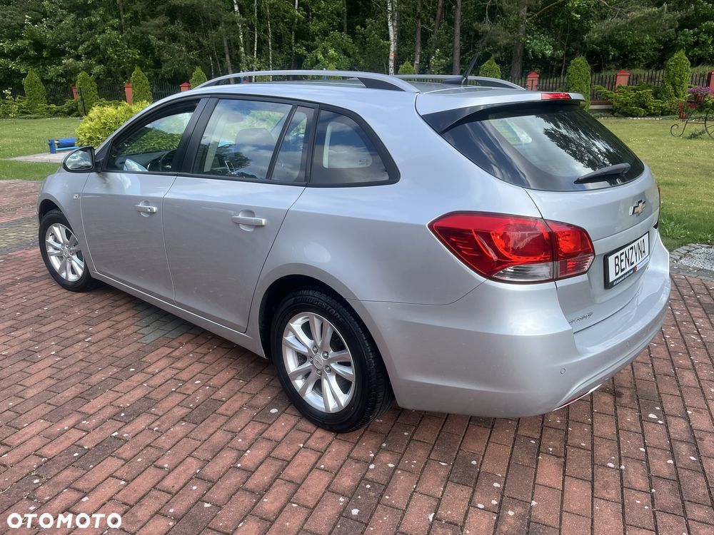 Chevrolet Cruze - 3