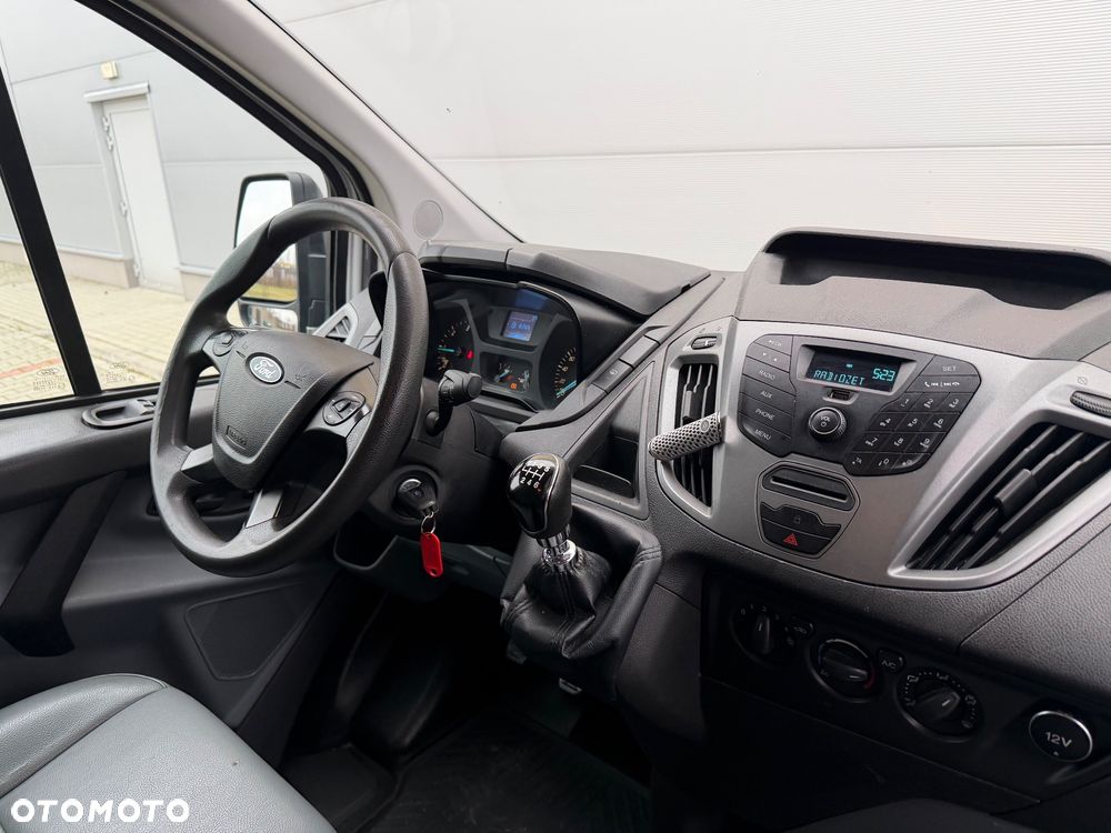 Ford TRANSIT CUSTOM - 5