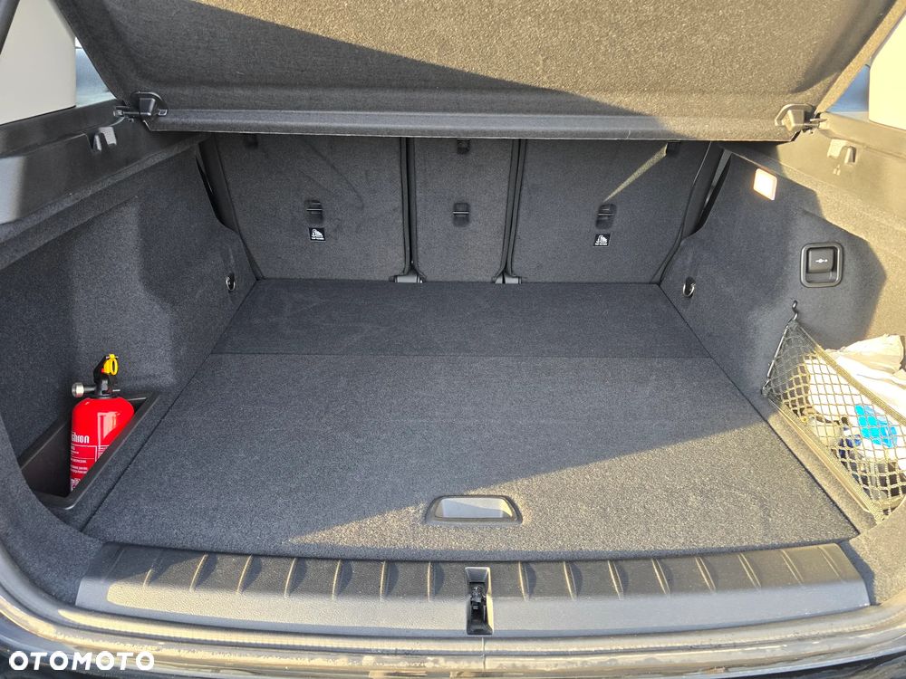 BMW X1 sDrive20i - 9