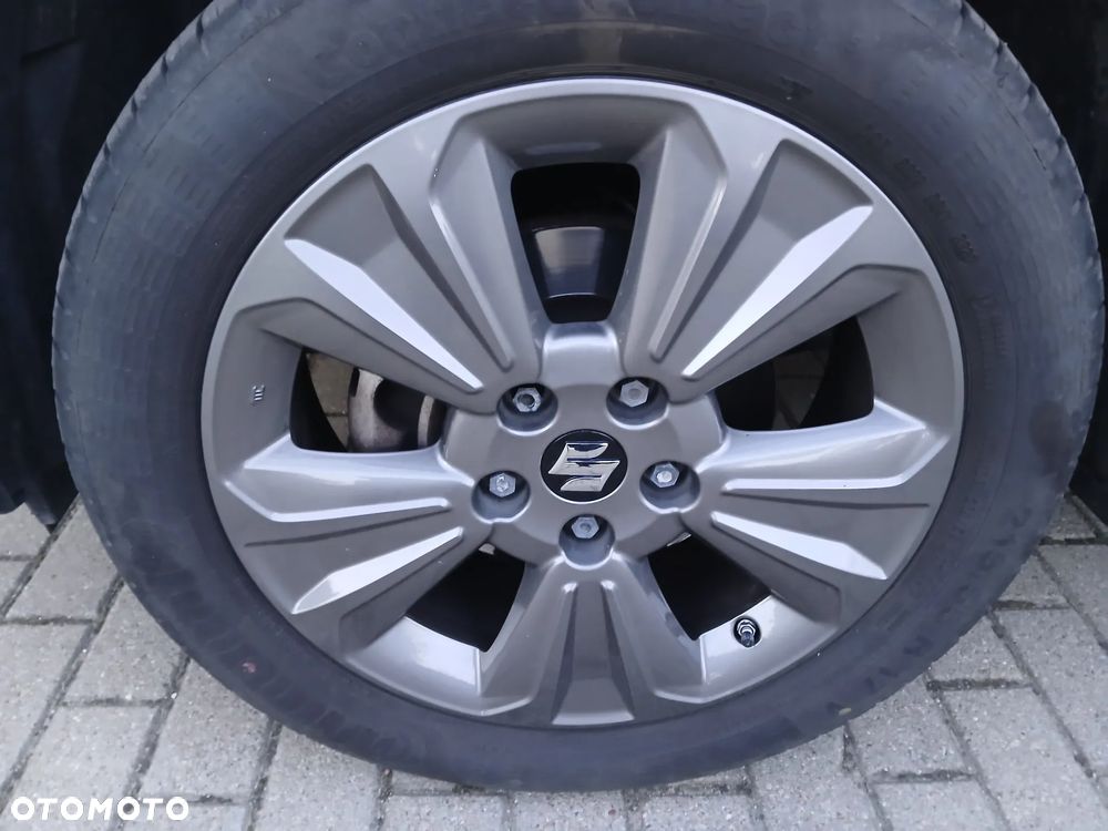 Suzuki Vitara - 9