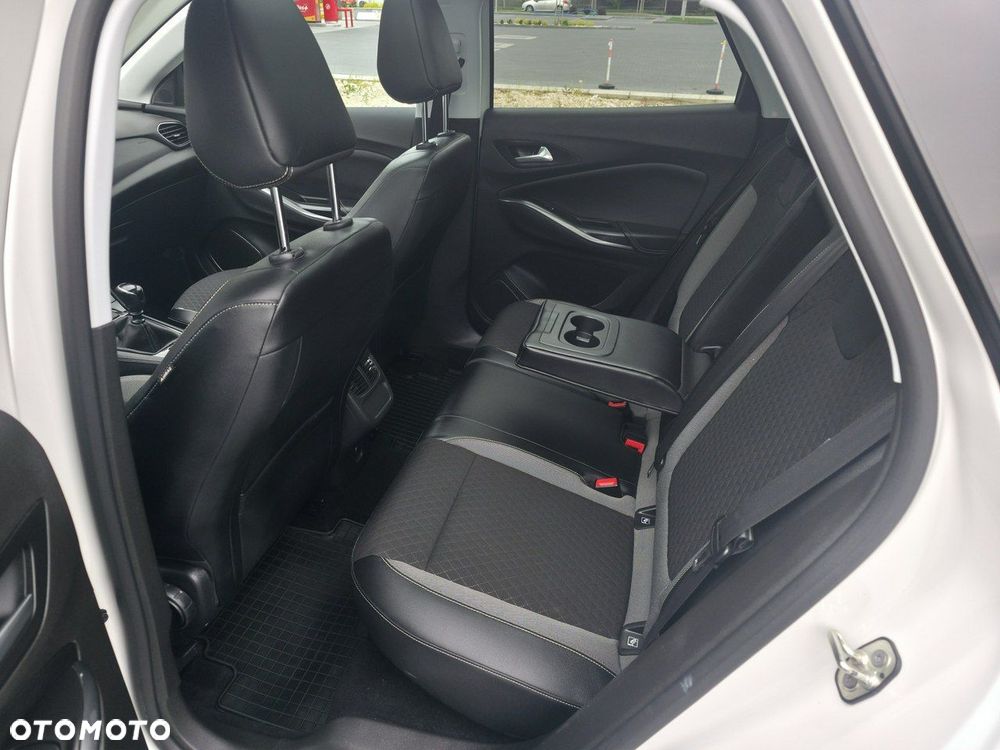 Opel Grandland X - 8