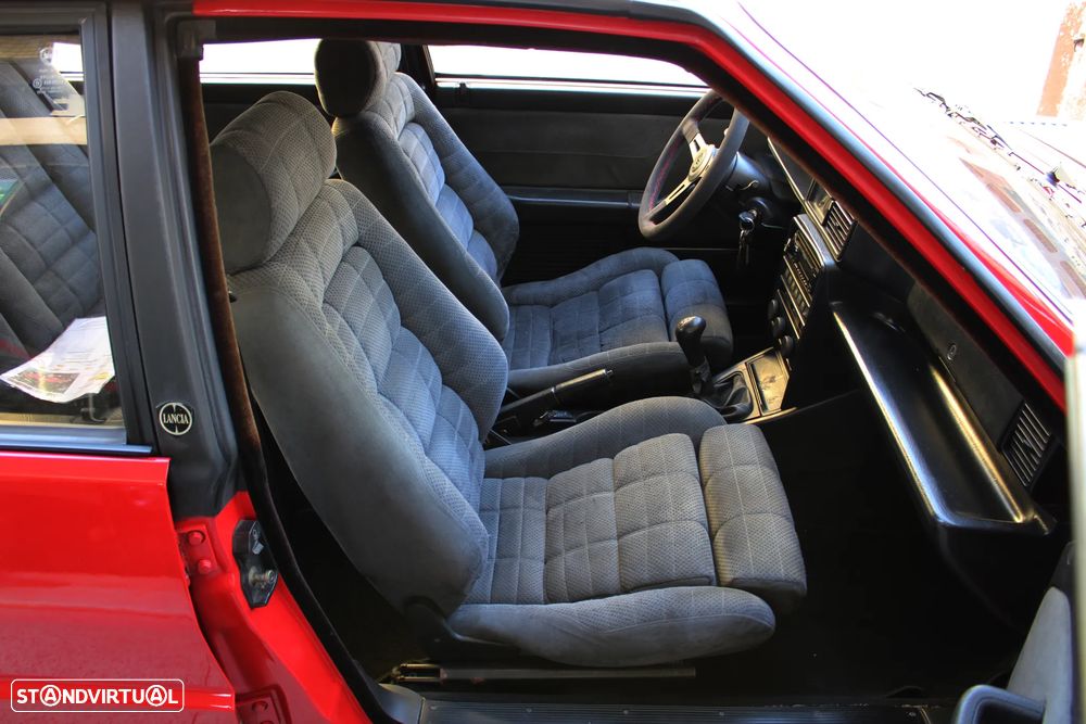 Lancia Delta 1.6 HF Turbo - 7