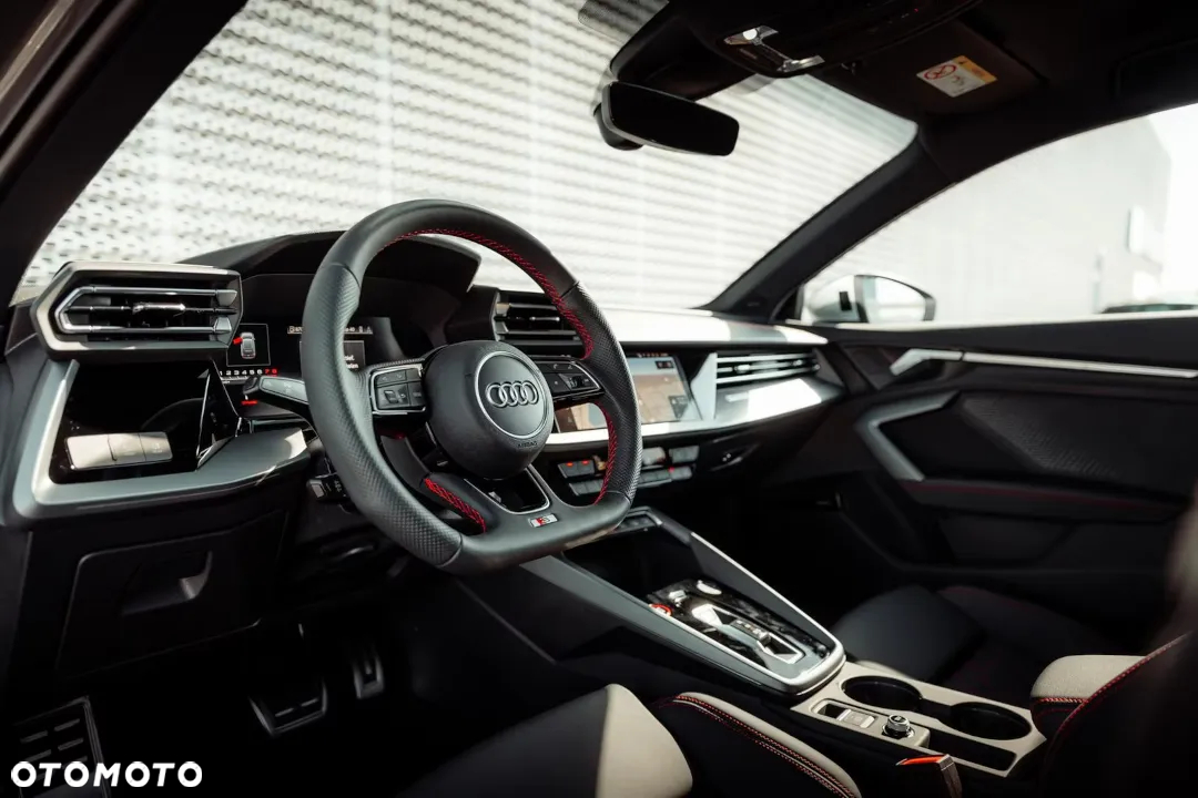 Audi S3 Sportback TFSI  quattro S tronic - 13