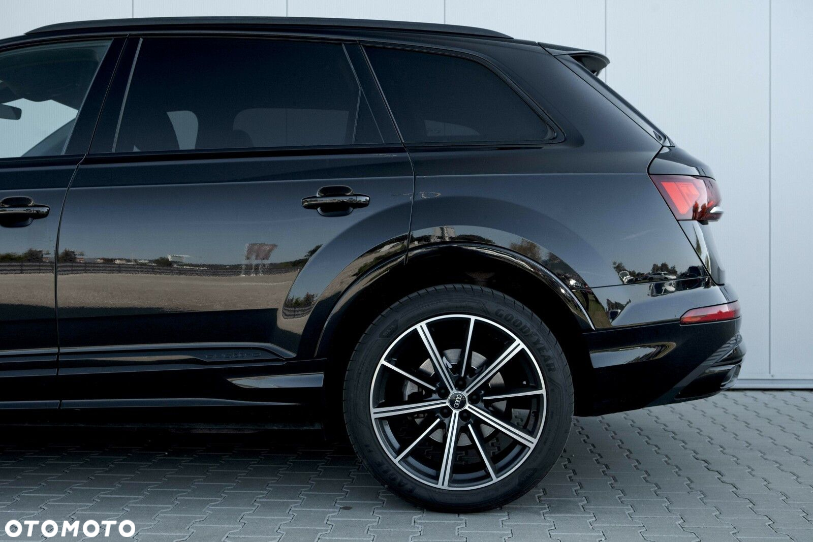 Audi Q7 - 10