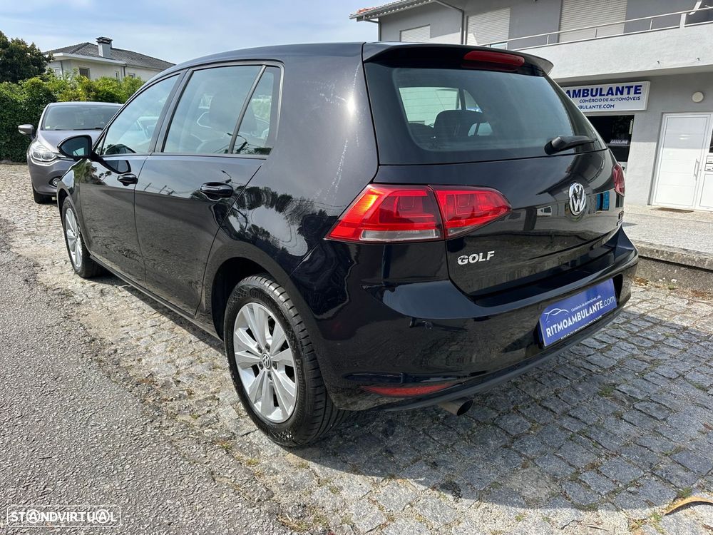 VW Golf 1.6 TDi Confortline - 6