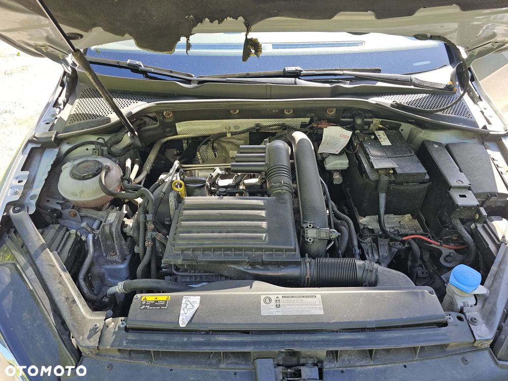 Volkswagen Golf - 11