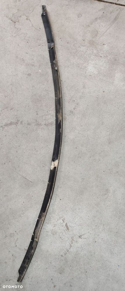 Uszczelka górna zderzaka przód przednia 53395-02010 Toyota Auris I 07-09 - 4