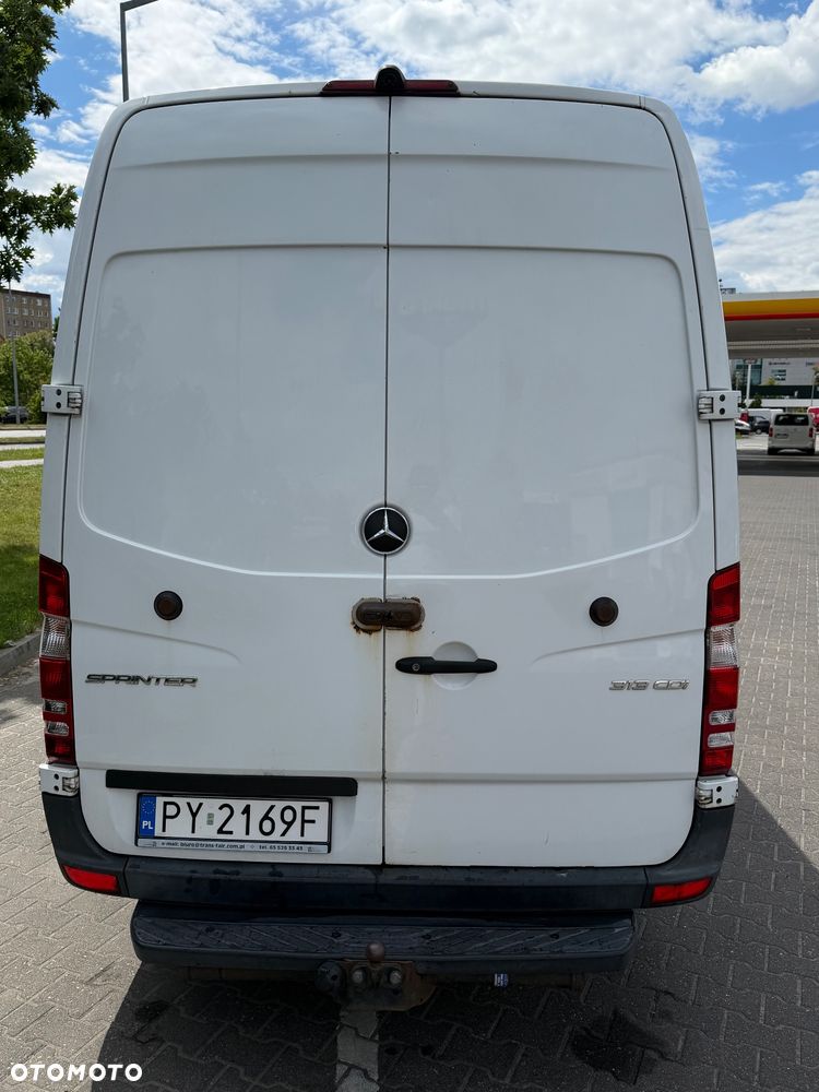Mercedes-Benz Sprinter 906.211 - 8