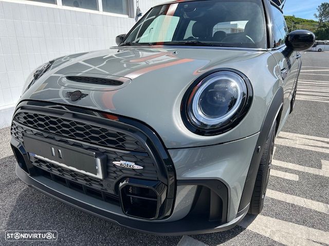 MINI 3 Portas Cooper S Premium P. JCW Auto - 18
