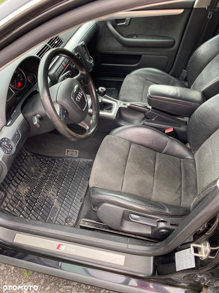 Audi A4 Avant - 4