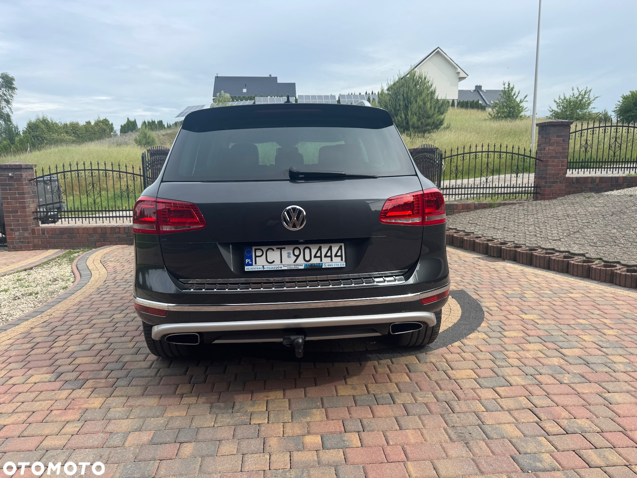 Volkswagen Touareg 3.0 V6 TDI BMT Perfectline R-Style - 12