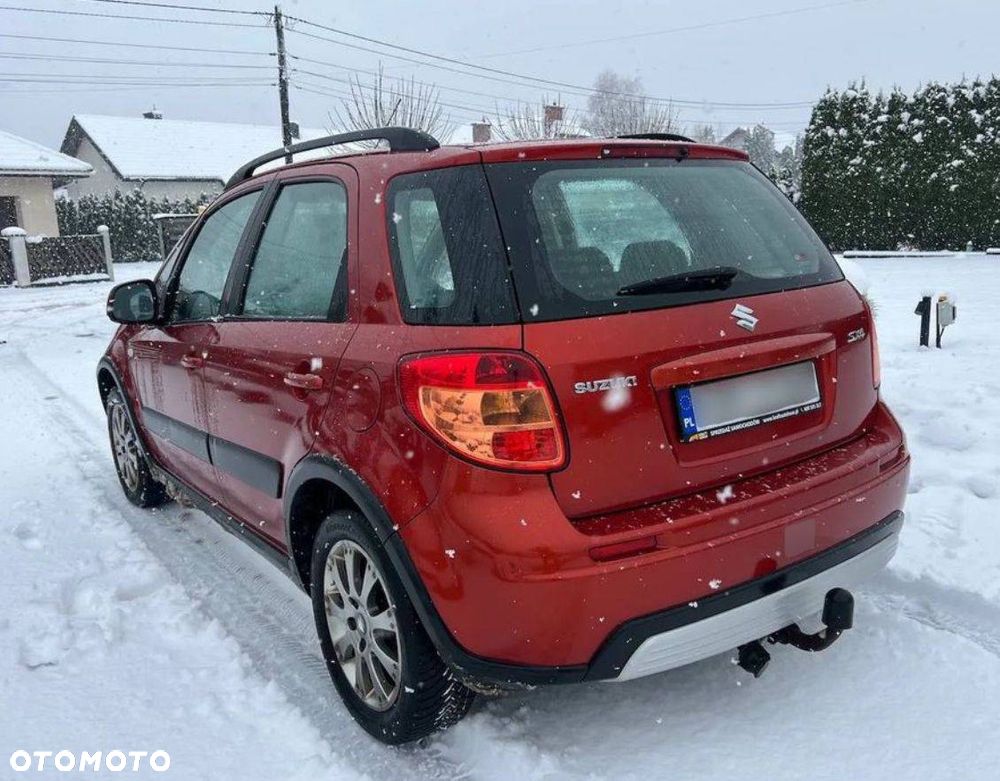 Suzuki SX4 1.5 Streetline 4x2 Classic - 5